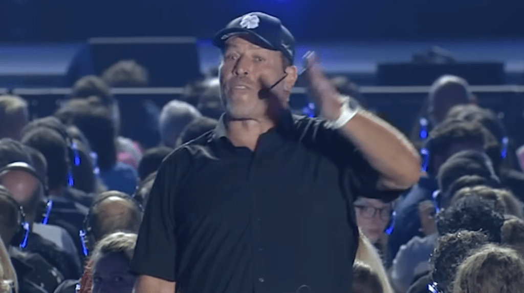 Tony Robbins Net Worth